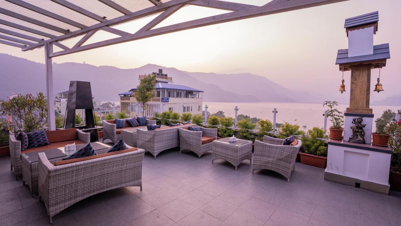 Himalayan Glory Inn Pokhara Exterior photo