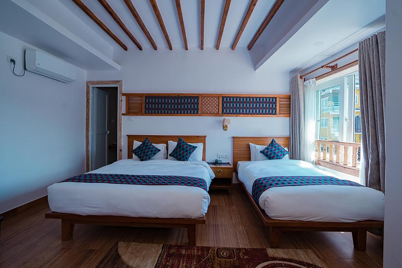 Himalayan Glory Inn Pokhara Exterior photo